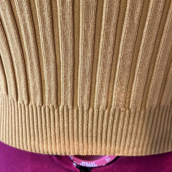 Zara  Knit  Gold Mustard color Turtleneck Sweater NWOT  Textured stripes  Size S - Picture 6 of 10